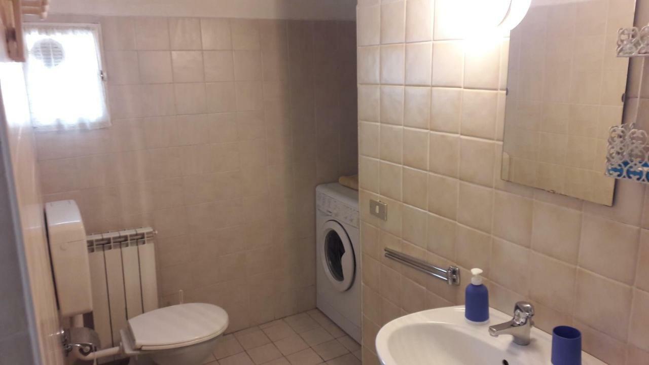 Casa Al Ponte Apartment Менаджо Екстериор снимка