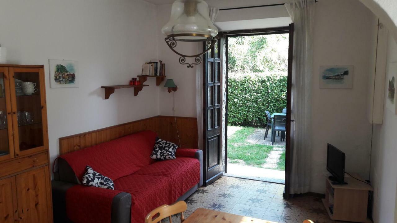 Casa Al Ponte Apartment Менаджо Екстериор снимка